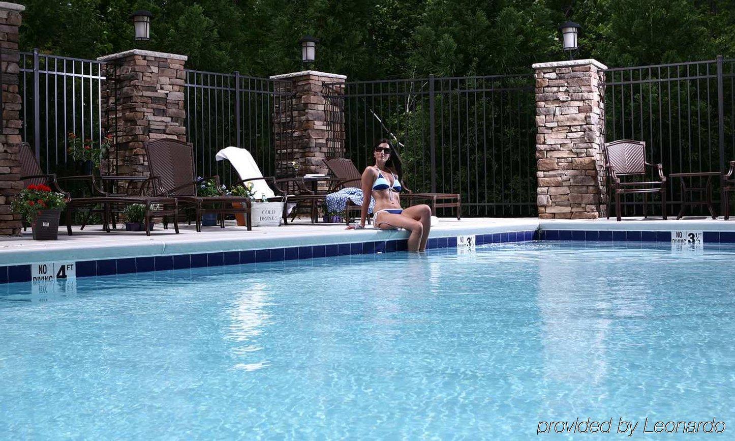 Hampton Inn Atlanta-Кантон Съоръжения снимка